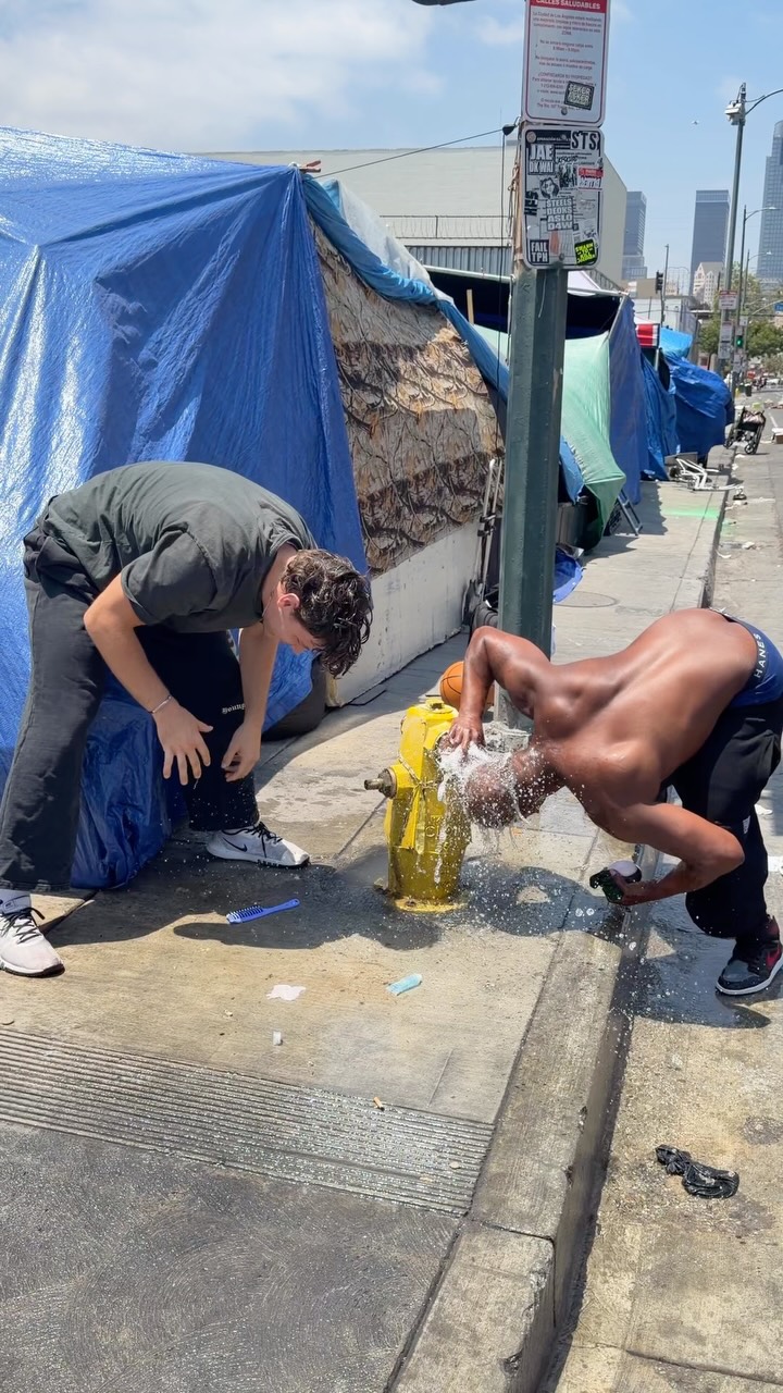 24 hours in Skid row