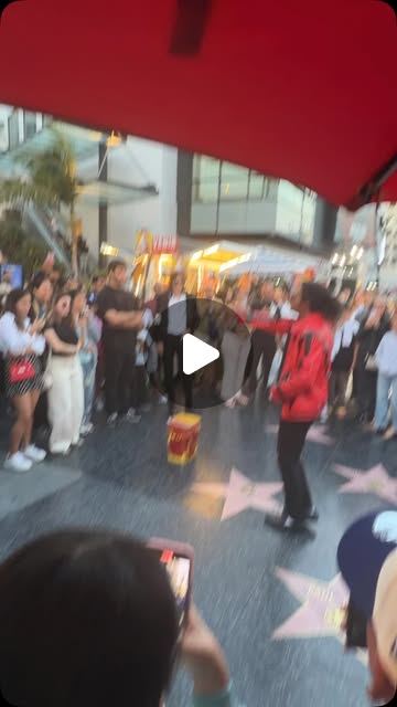 Never know who’s gonna spawn on Hollywood Boulevard 🤣